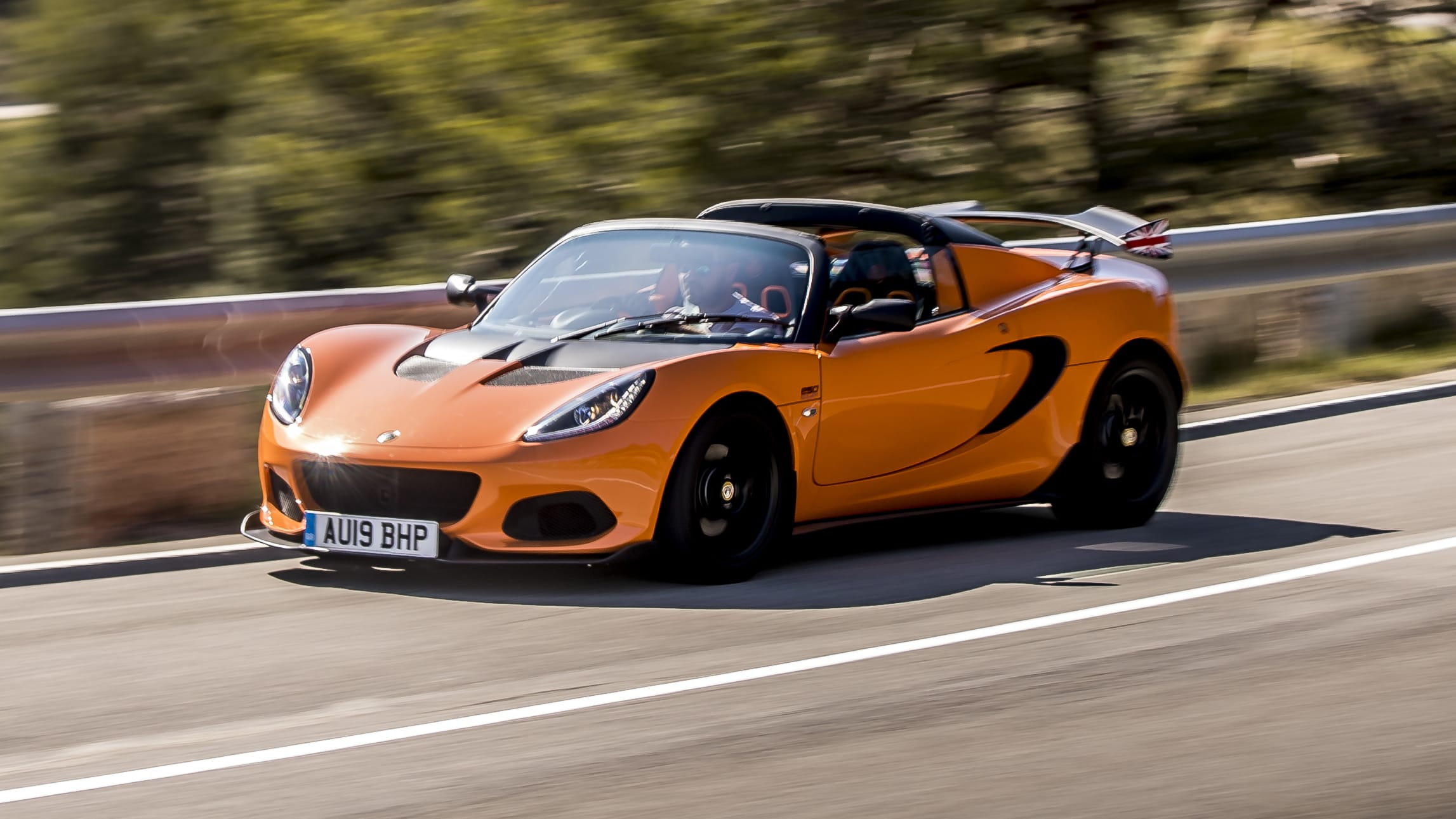 Lotus Elise là mẫu xe bền đẹp được đánh giá cao